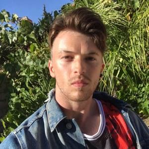 Meet your Posher, Felix